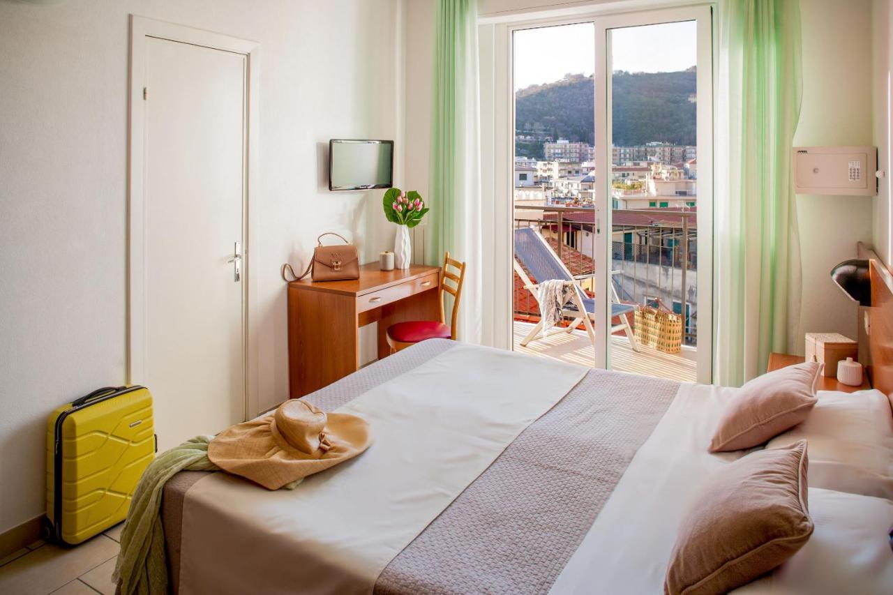 Hotel Europa 피날레리구레 외부 사진