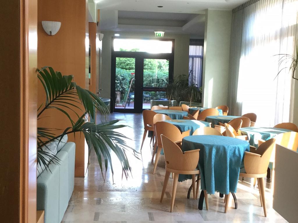 Hotel Europa 피날레리구레 외부 사진