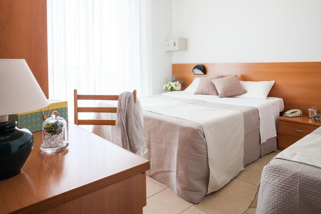 Hotel Europa 피날레리구레 외부 사진