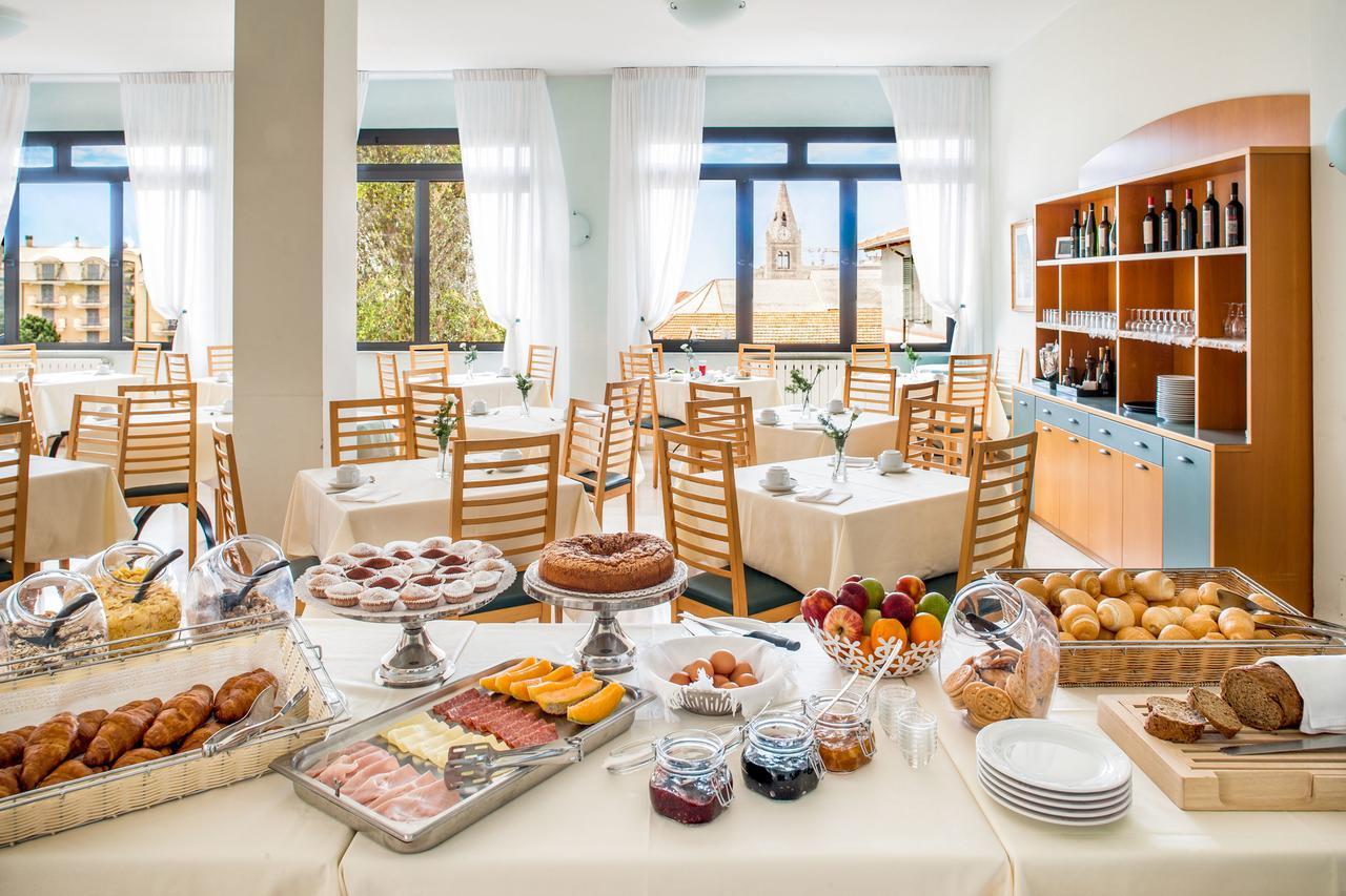 Hotel Europa 피날레리구레 외부 사진